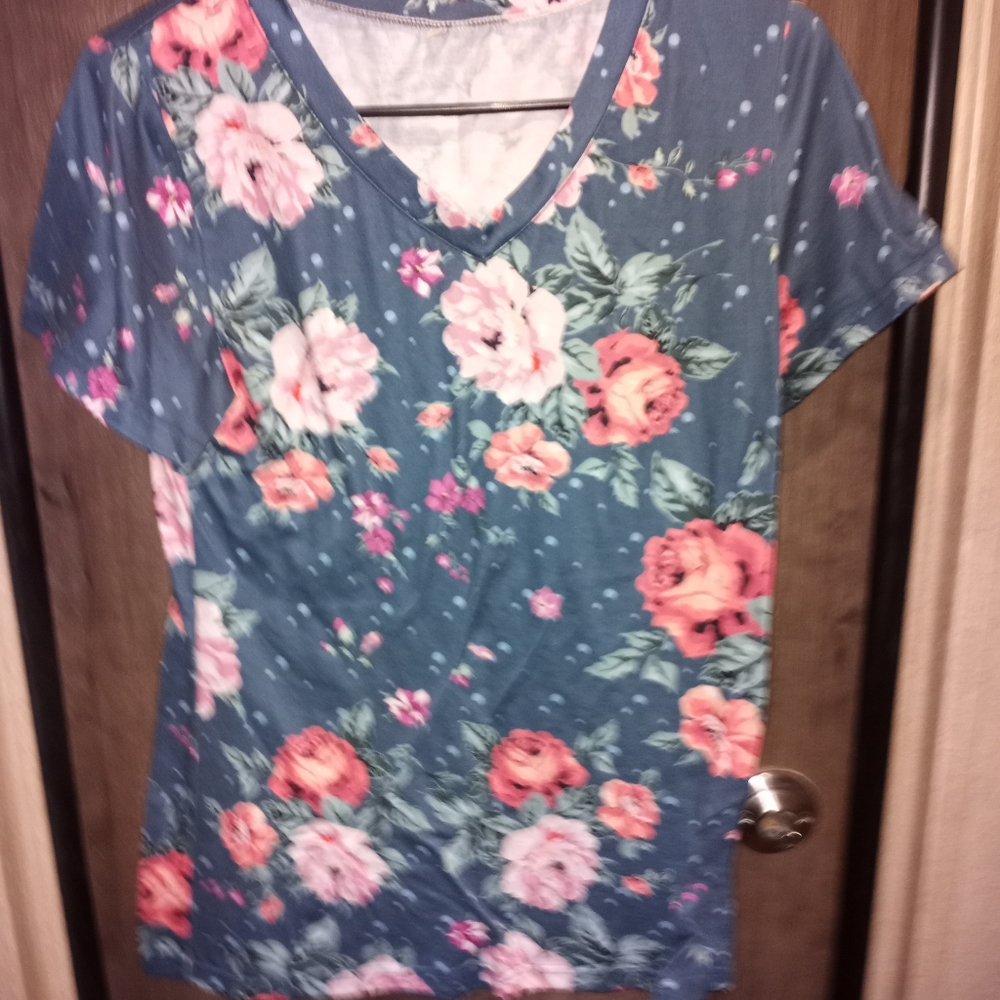 Small Teal Floral Blouse - Picture 2 of 4